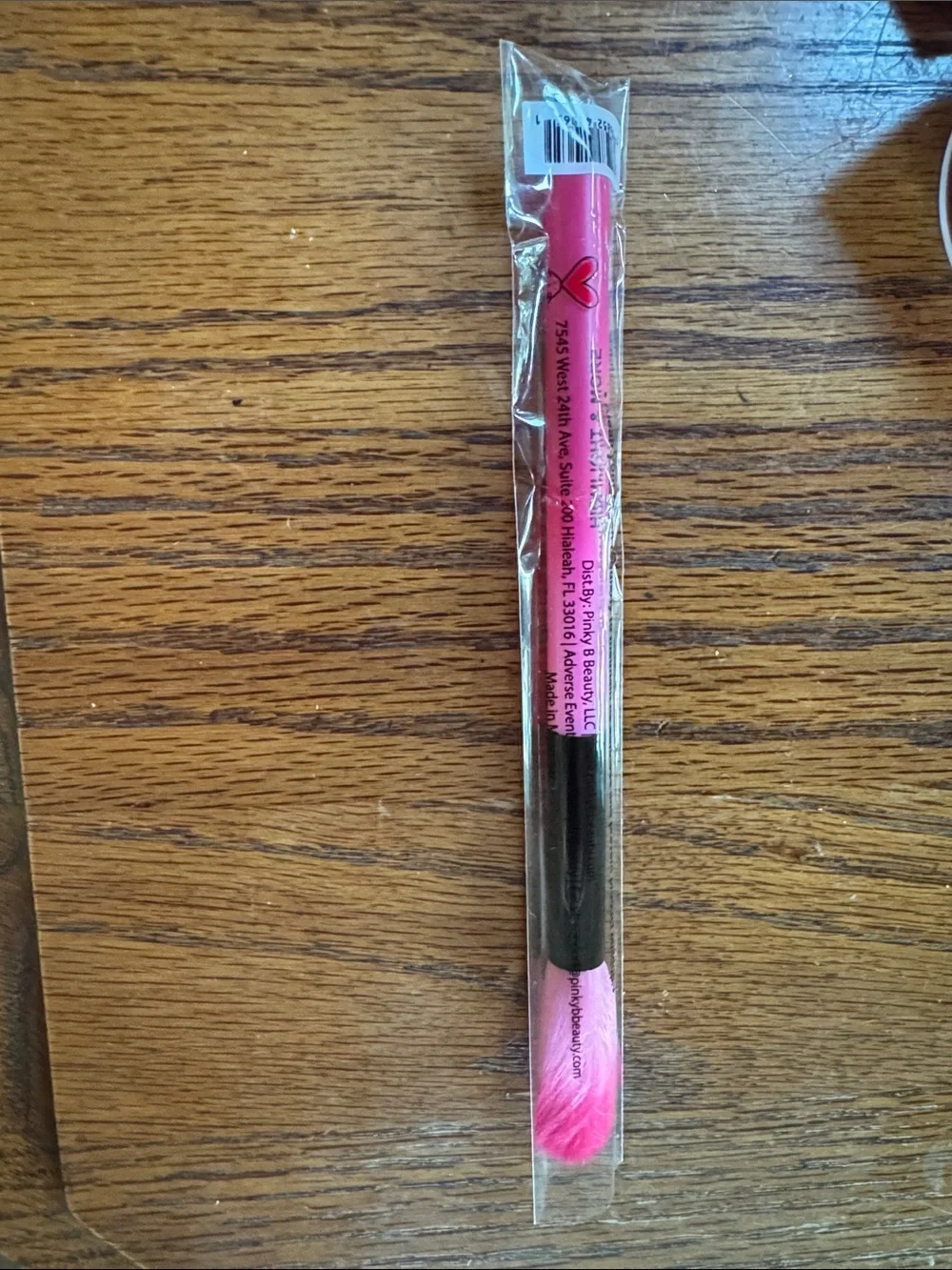 Pinky & Beauty 'Pretty in Pink' Makeup Brush - Pink